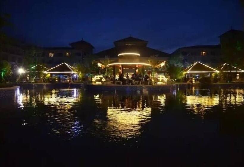 Arcadia Seaside Holiday Hotel Beidaihe