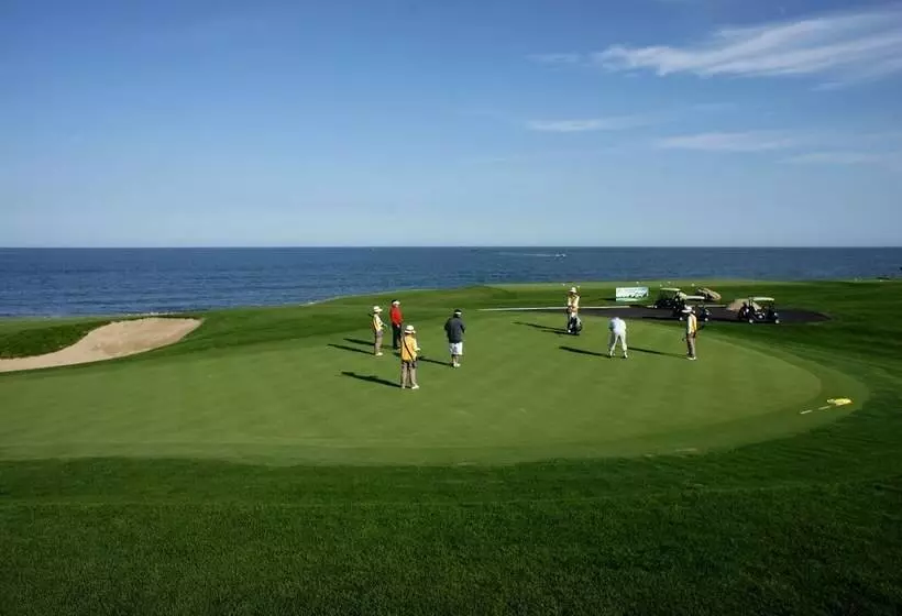 Arcadia Seaside Holiday Hotel Beidaihe