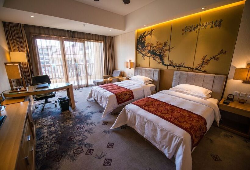 Arcadia Seaside Holiday Hotel Beidaihe