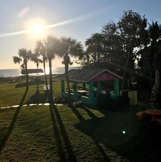 Motelli South Beach Inn Cocoa Beach