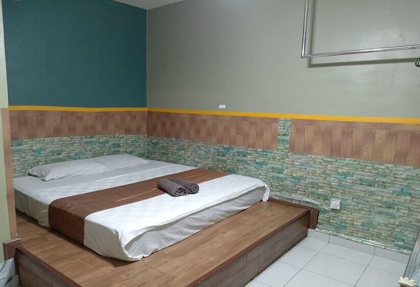 בית מלון כפרי Aeon Tebrau Apartment Johor Bahru