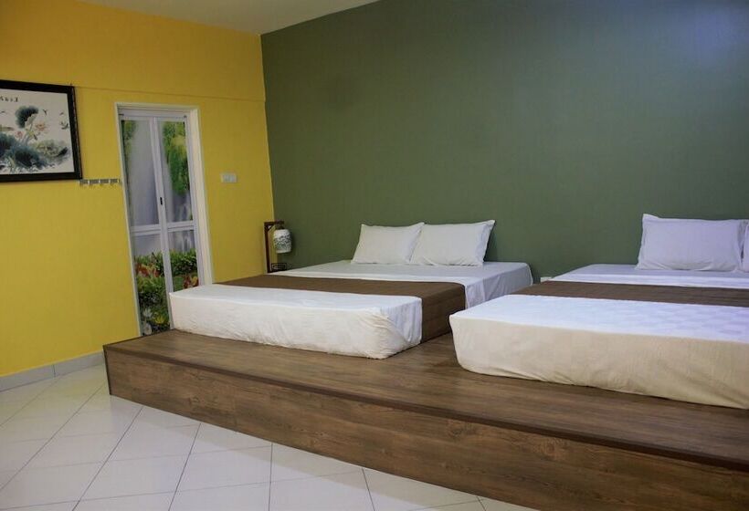 בית מלון כפרי Aeon Tebrau Apartment Johor Bahru