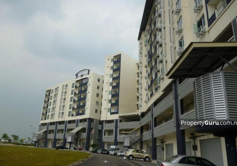 בית מלון כפרי Aeon Tebrau Apartment Johor Bahru
