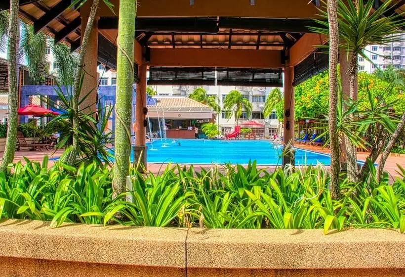 ホテル Alexapd Private Water Chalets