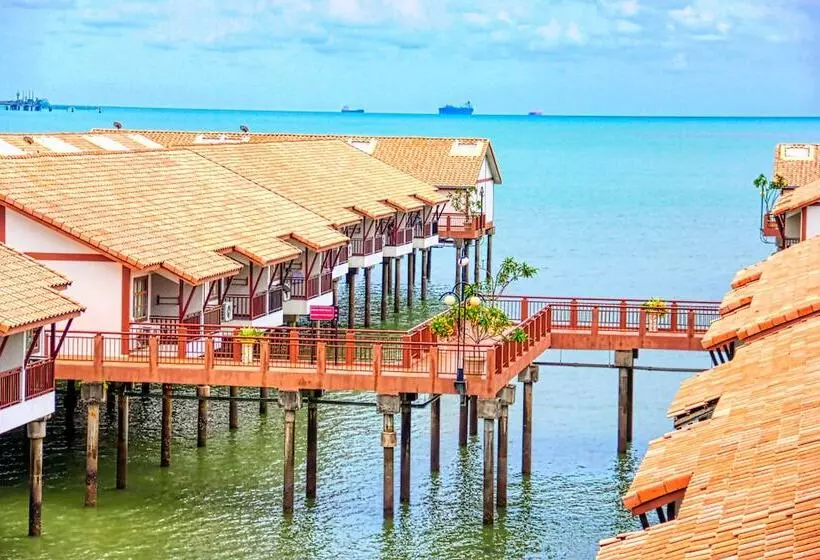 ホテル Alexapd Private Water Chalets