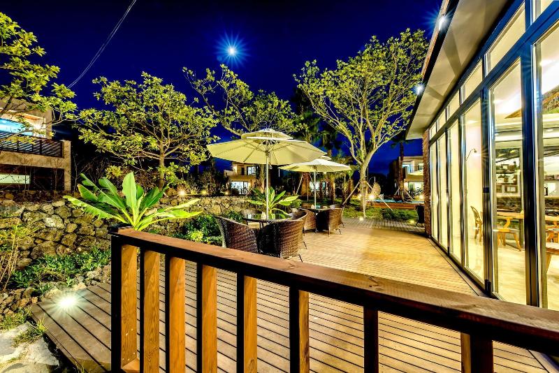 Szálloda Arts Spa And Pool Villa