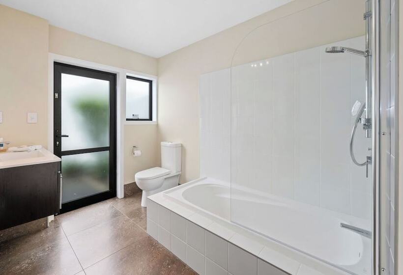 Отель Asure Rotorua International Motor Inn