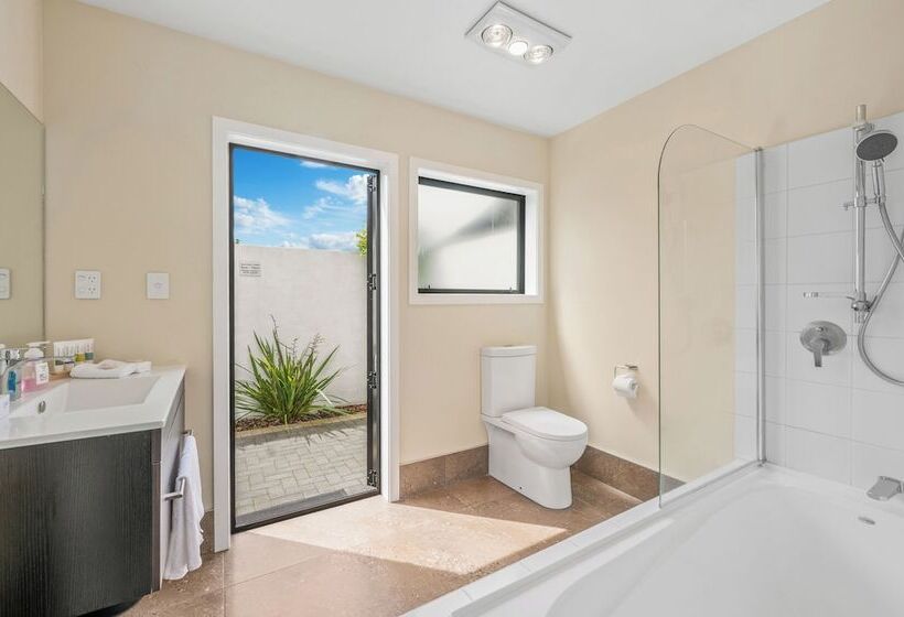 Отель Asure Rotorua International Motor Inn