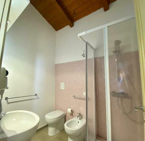 هتل Due Passi B&b