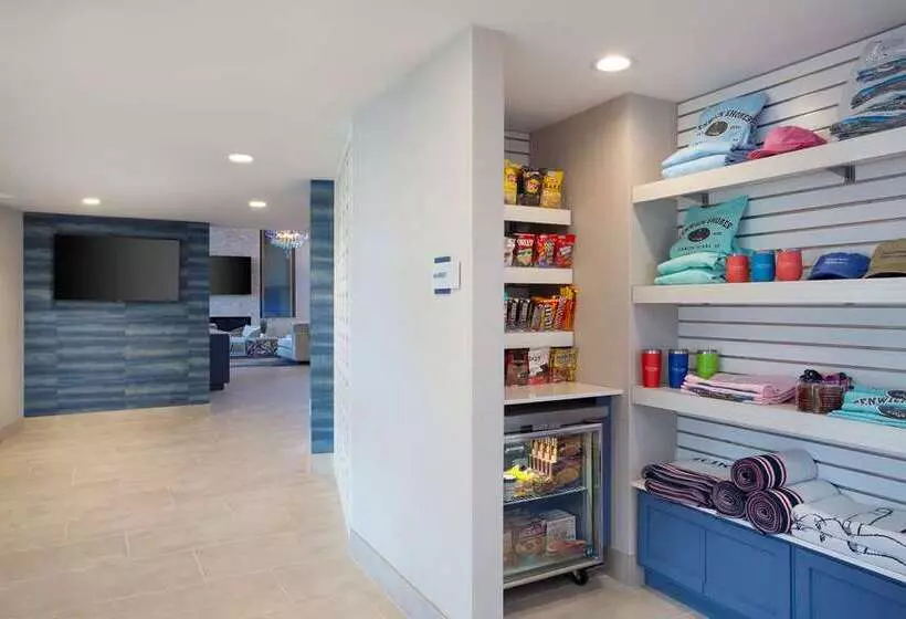 Hotelli Fenwick Shores, Tapestry Collection By Hilton