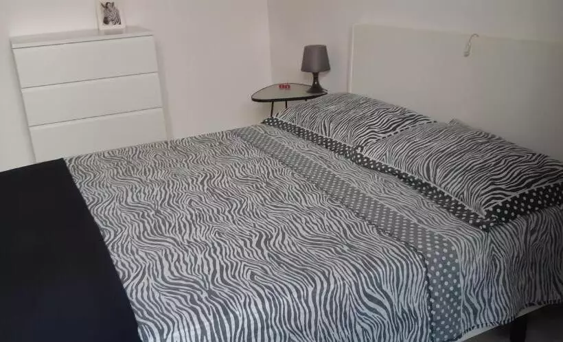 هتل B&b Frontepista