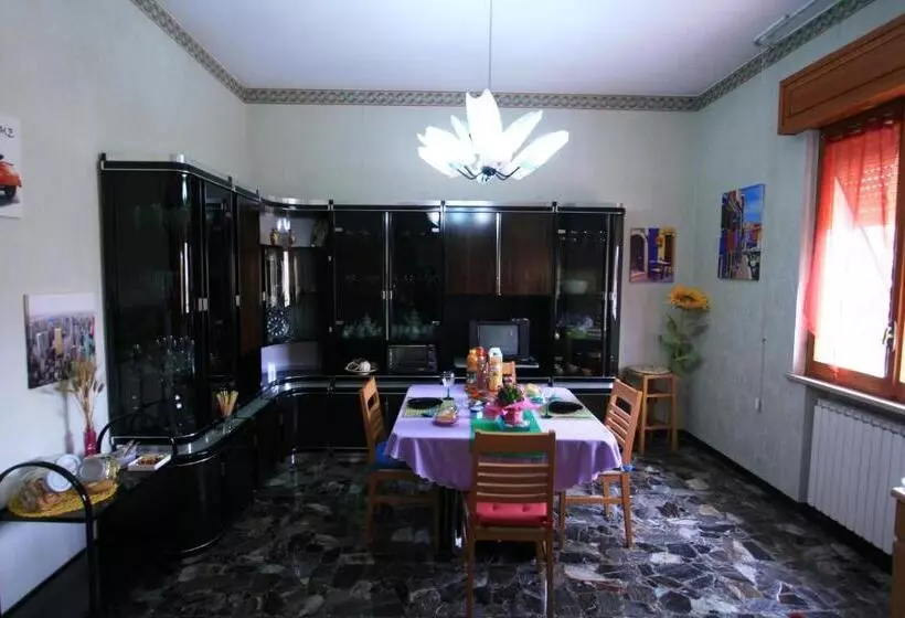 هتل B&b Frontepista