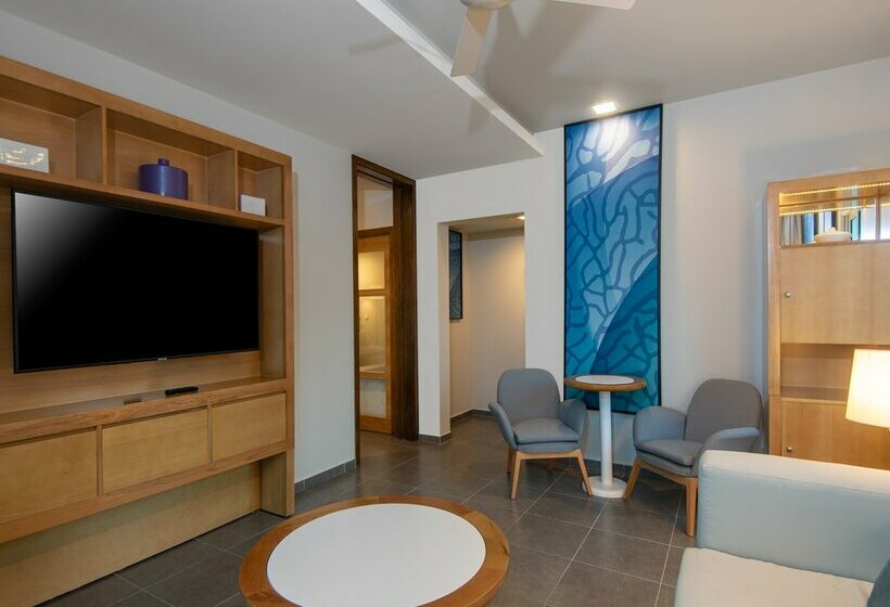 هتل Gran Muthu Rainbow - Adults Only