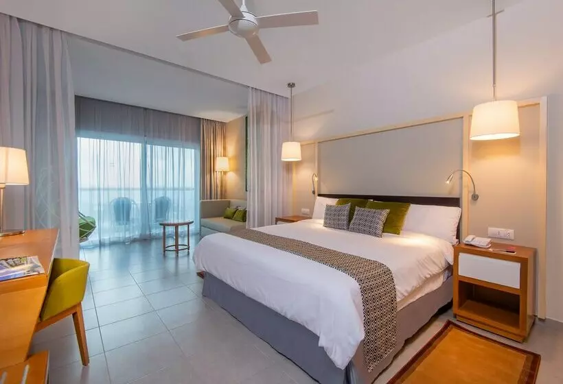 Hotelli Gran Muthu Rainbow - Adults Only