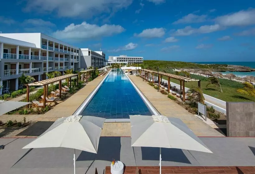 Hotelli Gran Muthu Rainbow - Adults Only