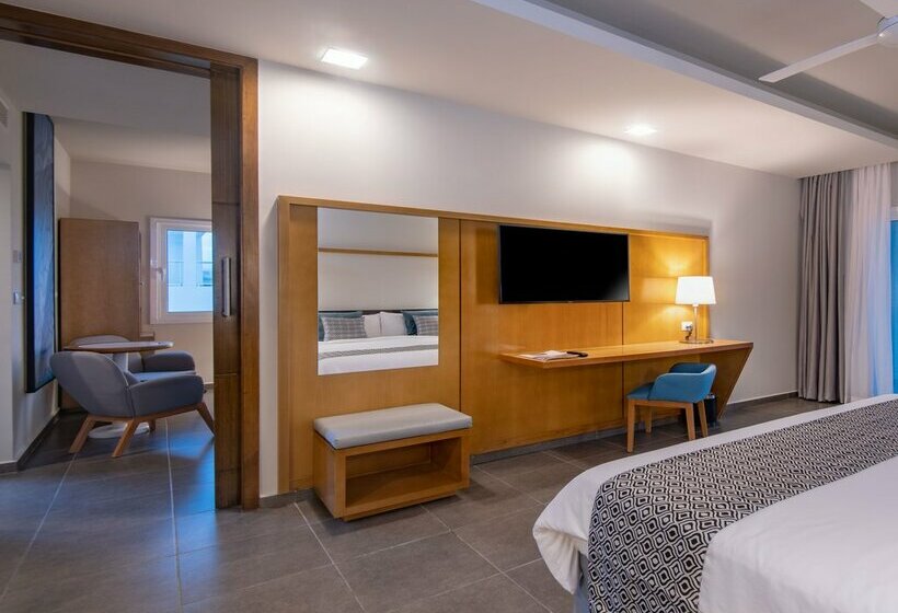 هتل Gran Muthu Rainbow - Adults Only