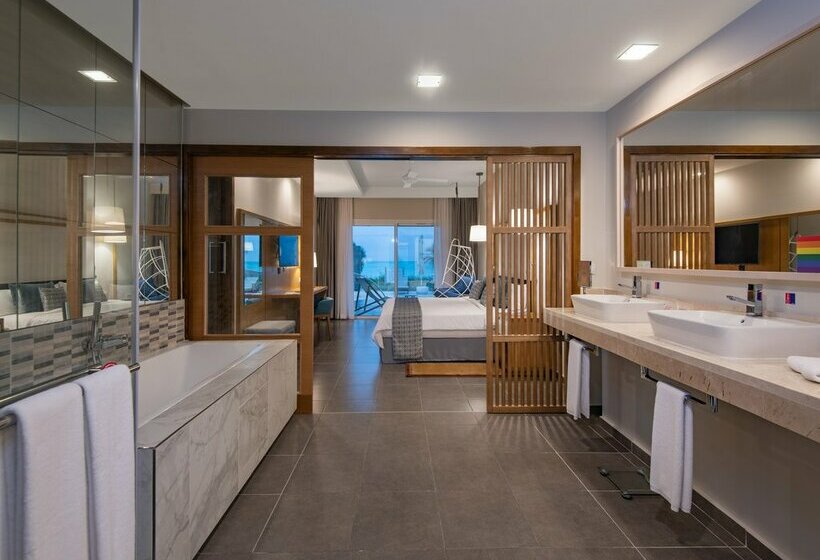 هتل Gran Muthu Rainbow - Adults Only