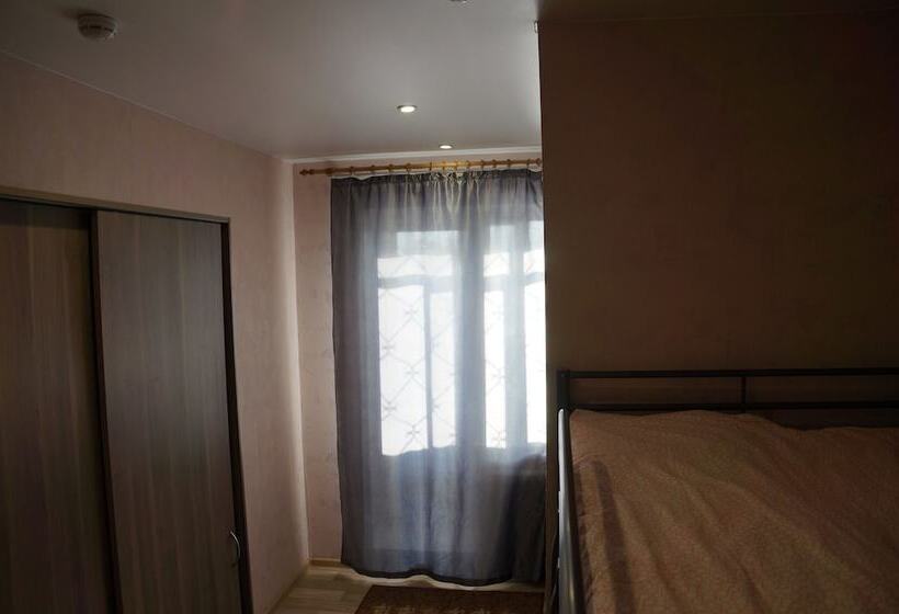 هتل Hostel Obskoi