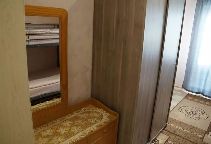 ホテル Hostel Obskoi