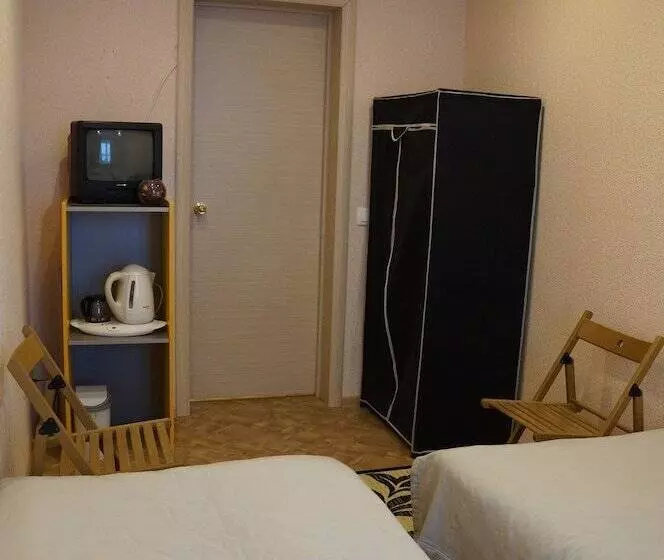 ホテル Hostel Obskoi