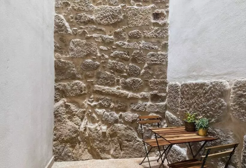 هتل Maria Da Sé Historic House