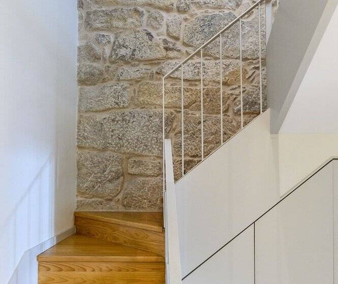 هتل Maria Da Sé Historic House