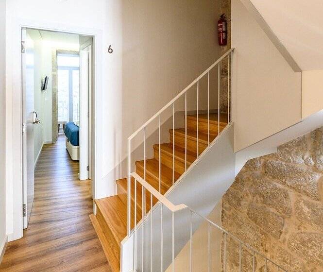 هتل Maria Da Sé Historic House