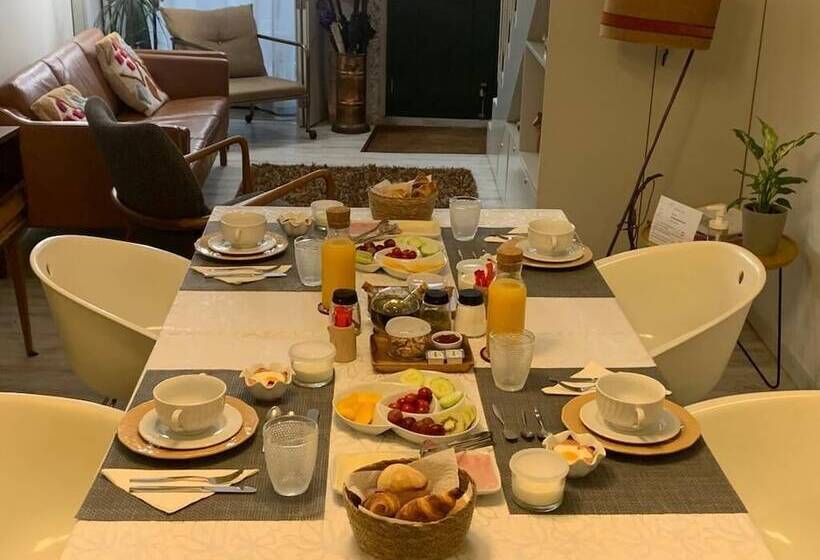 هتل Maria Da Sé Historic House