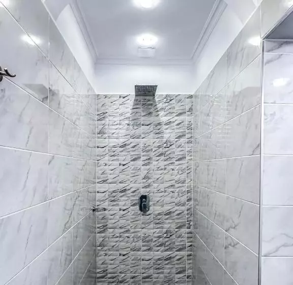 Hotelli Panorama Suites & Spa   Adults Only