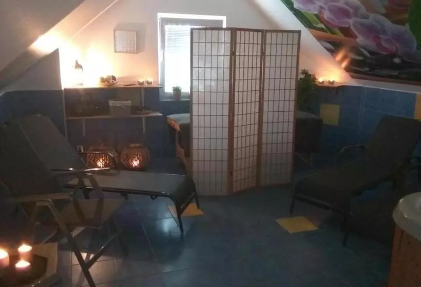 ホテル Pension & Restaurant Silma With Wellness