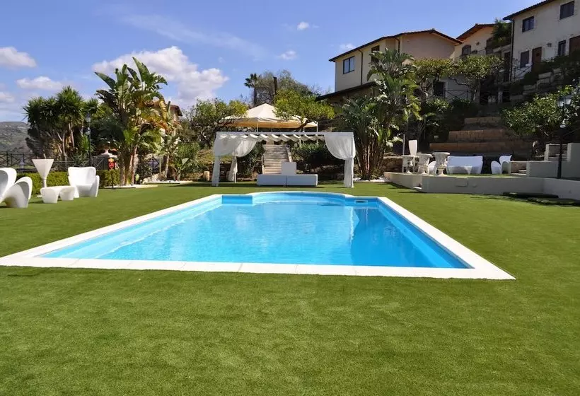 Hotelli Villa Martius