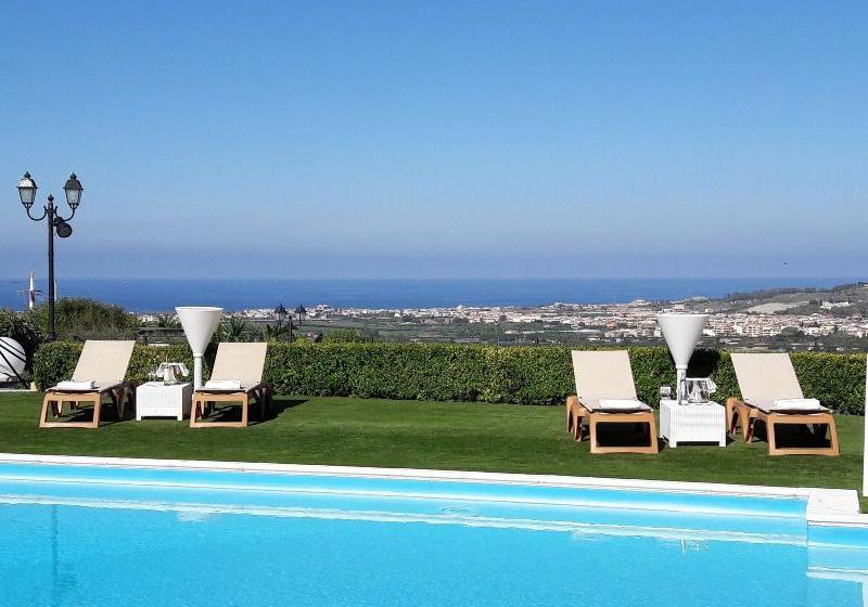 فندق Villa Martius