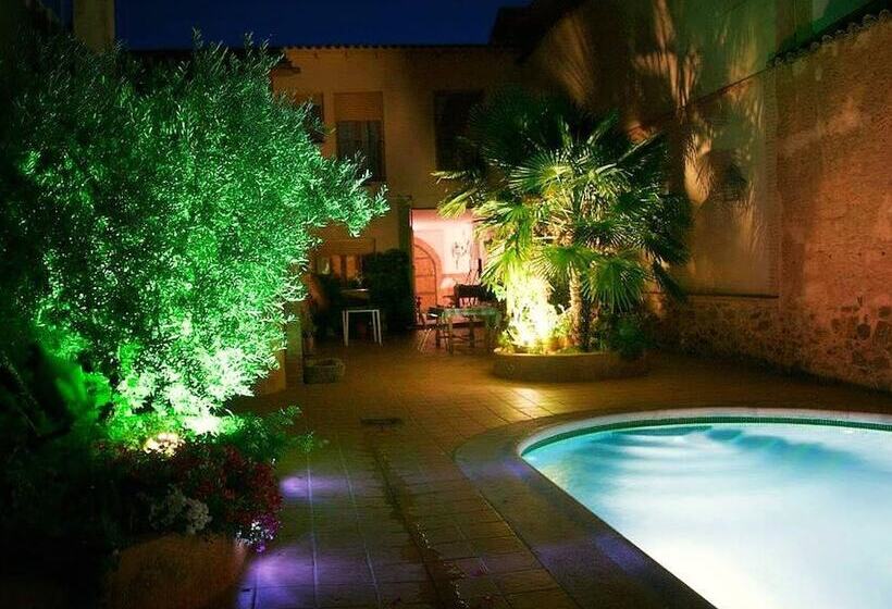 Appealing Cottage In Ciudad Real With Private Pool