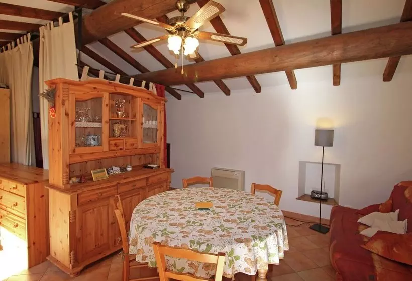 Comfortable Cottage With Above Ground Pool, Situated In Beautiful Countryside