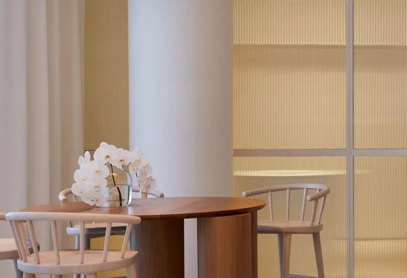 Hotelli Eos By Skycity