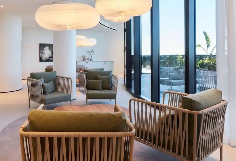 Hotelli Eos By Skycity