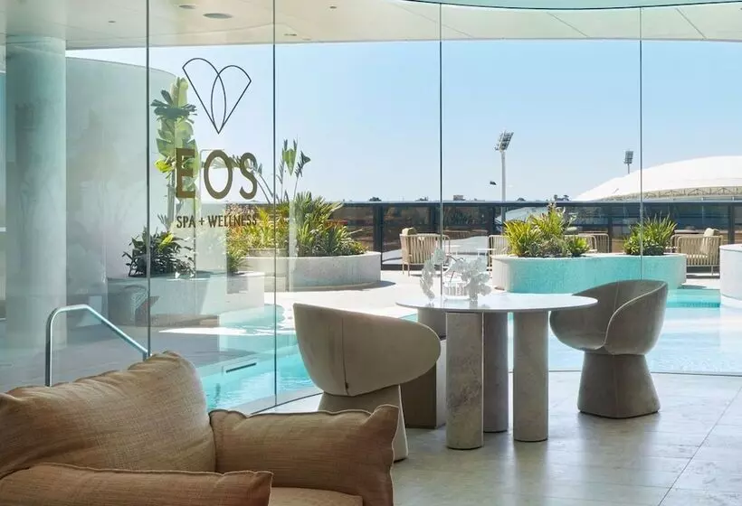 Hotelli Eos By Skycity