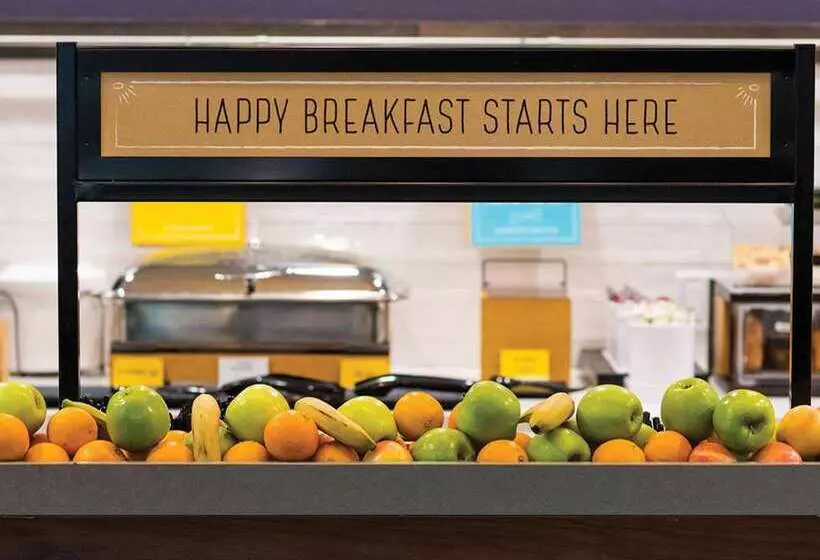 ホテル Hampton Inn & Suites Erie Bayfront