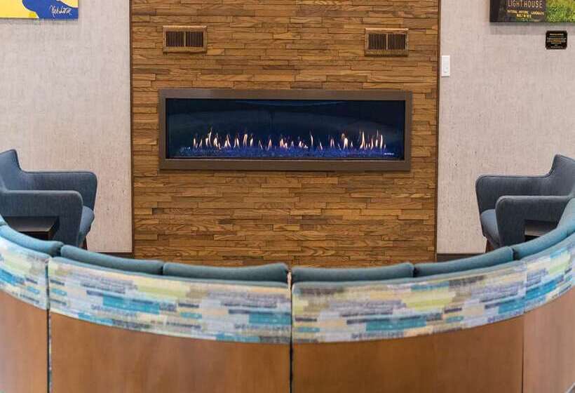 فندق Hampton Inn & Suites Erie Bayfront