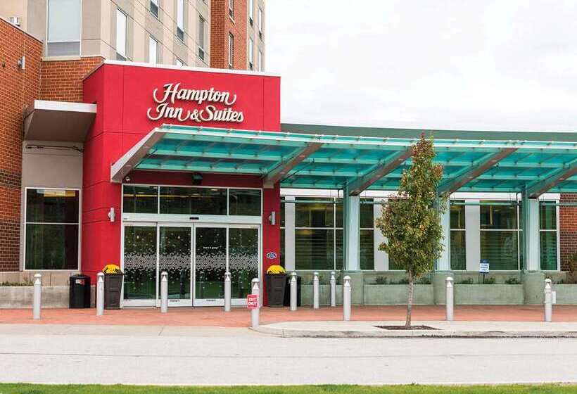 فندق Hampton Inn & Suites Erie Bayfront
