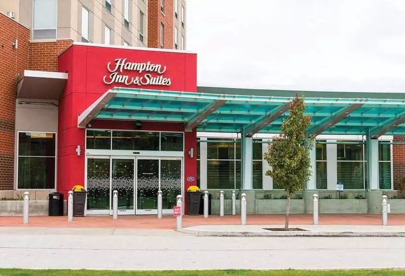 ホテル Hampton Inn & Suites Erie Bayfront