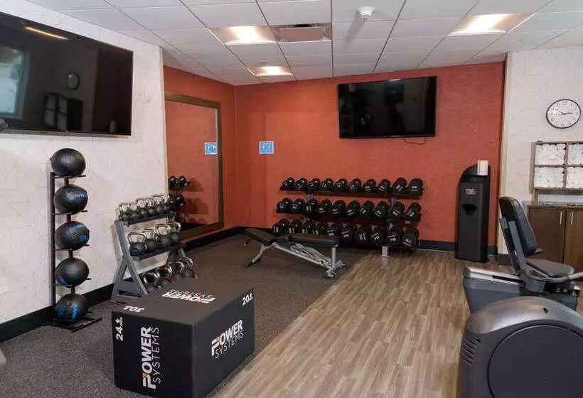 ホテル Hampton Inn & Suites Erie Bayfront