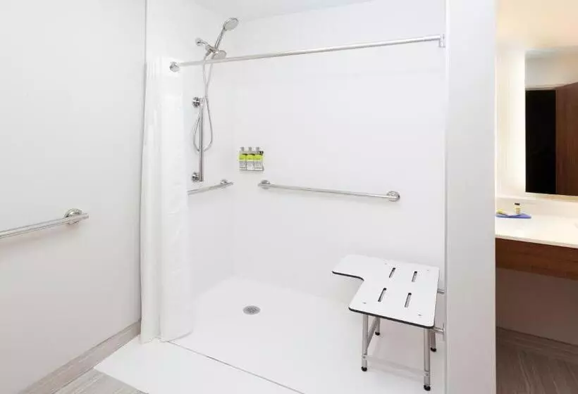 Hotelli Holiday Inn Express & Suites   Fayetteville, An Ihg