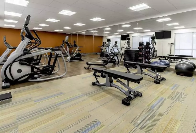 Hotelli Holiday Inn Express Milwaukee West Allis By Ihg