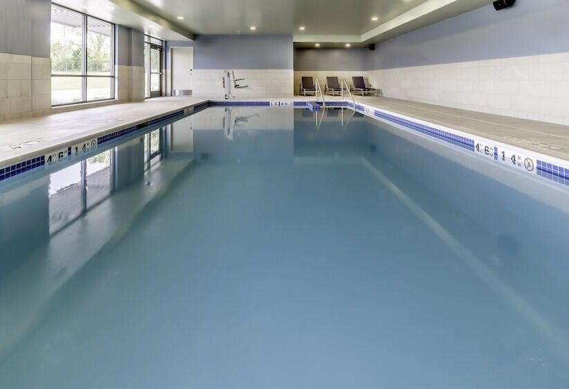 Szálloda Holiday Inn Express Milwaukee West Allis By Ihg