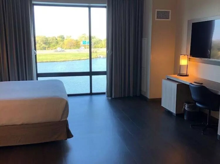 هتل Hyatt Place Altoona/des Moines
