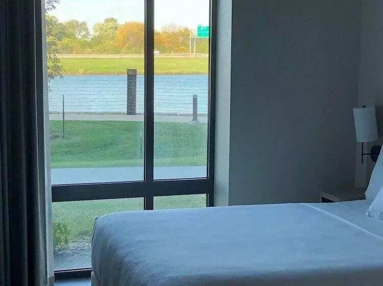 هتل Hyatt Place Altoona/des Moines