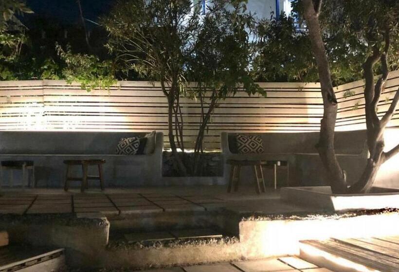 Rania Apartments Sea View