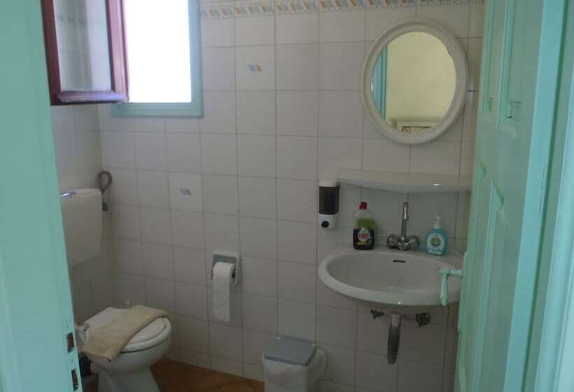 Rania Apartments Sea View