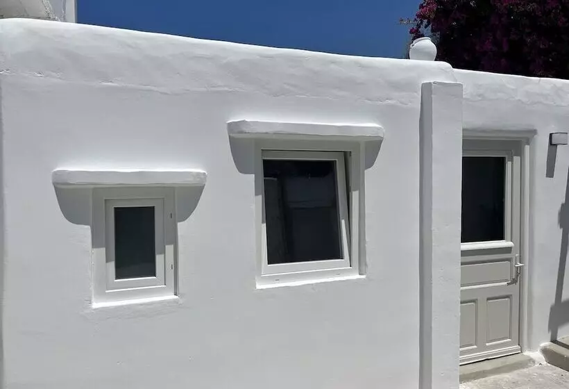 Rania Apartments Sea View